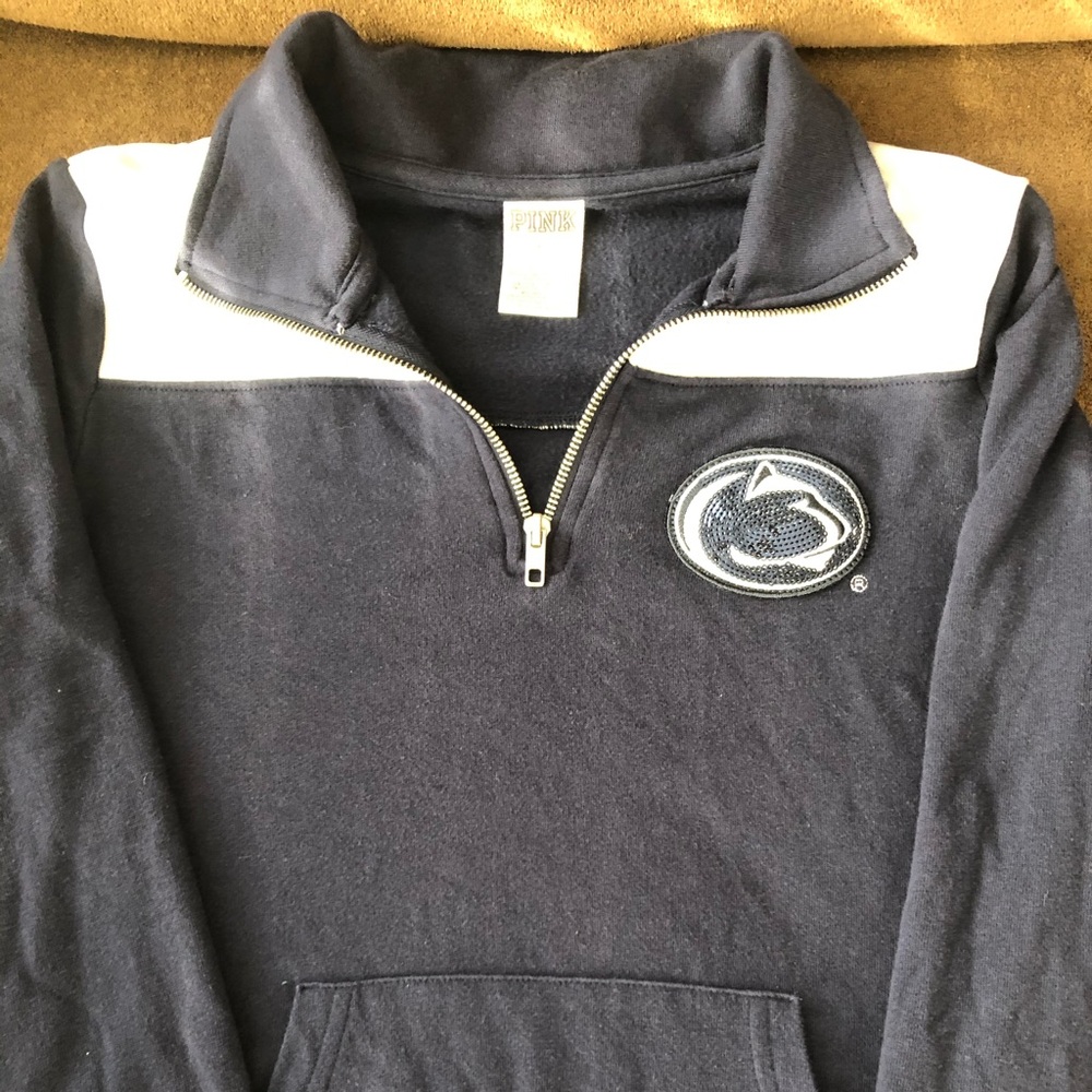 Penn State sweatshirt